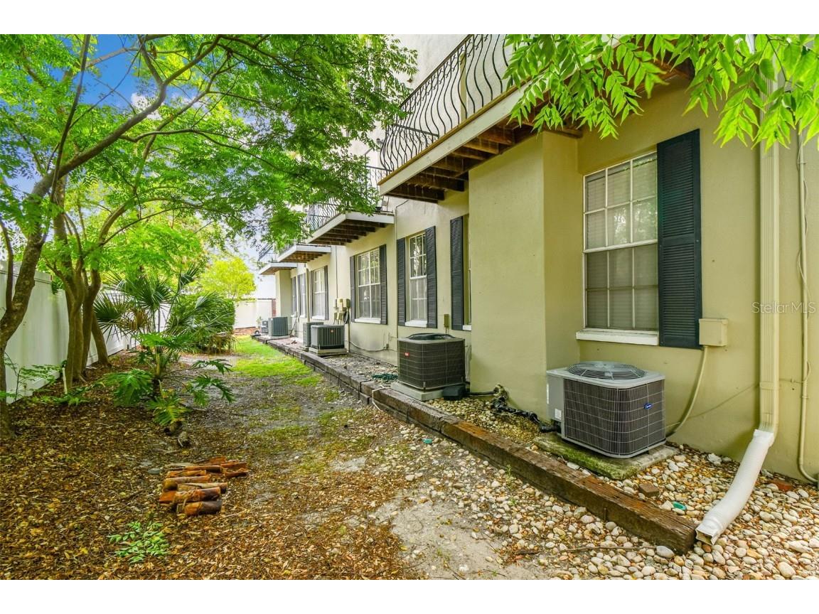 609 S Glen Avenue #E Tampa FL 33609 O6317565 image25