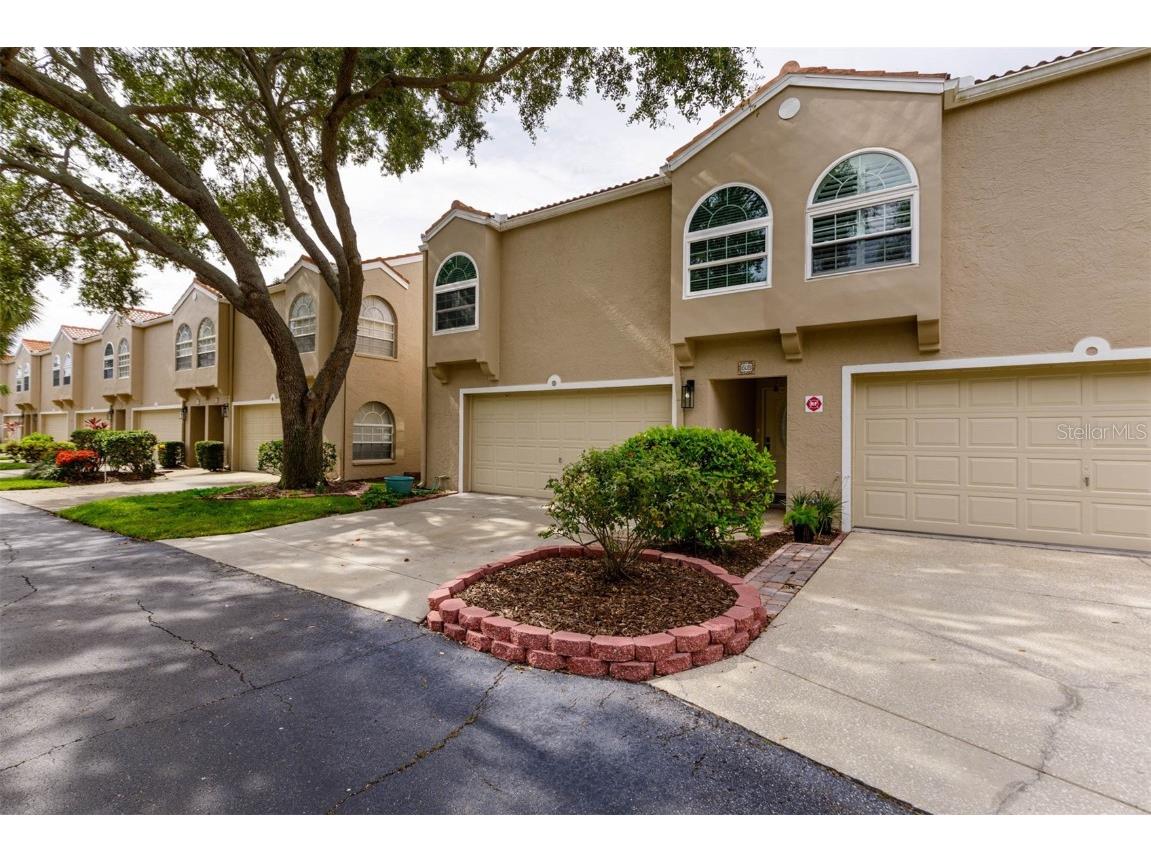609 Segovia Court NE Saint Petersburg FL 33703 U8205260 image1