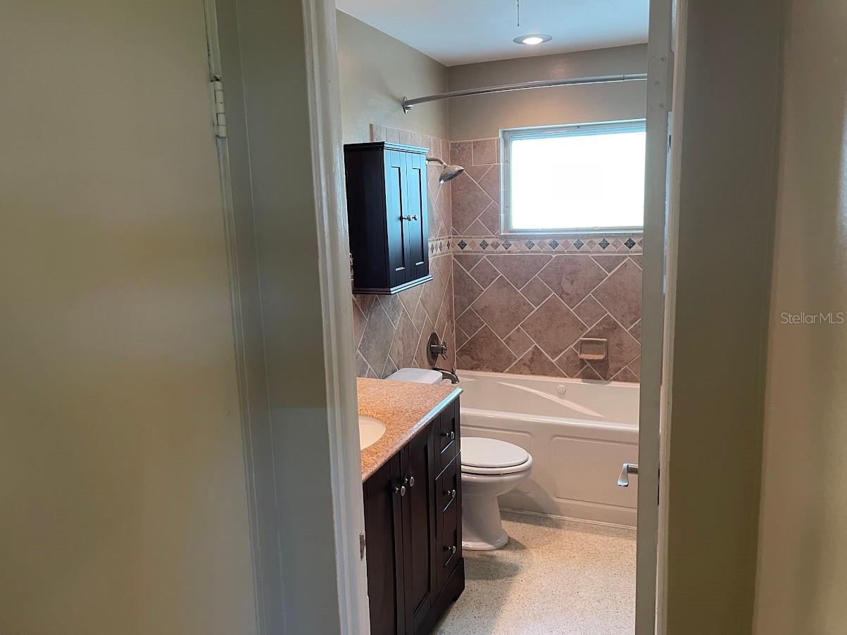 609 Shamrock Boulevard Venice FL 34293 A4681336 image18