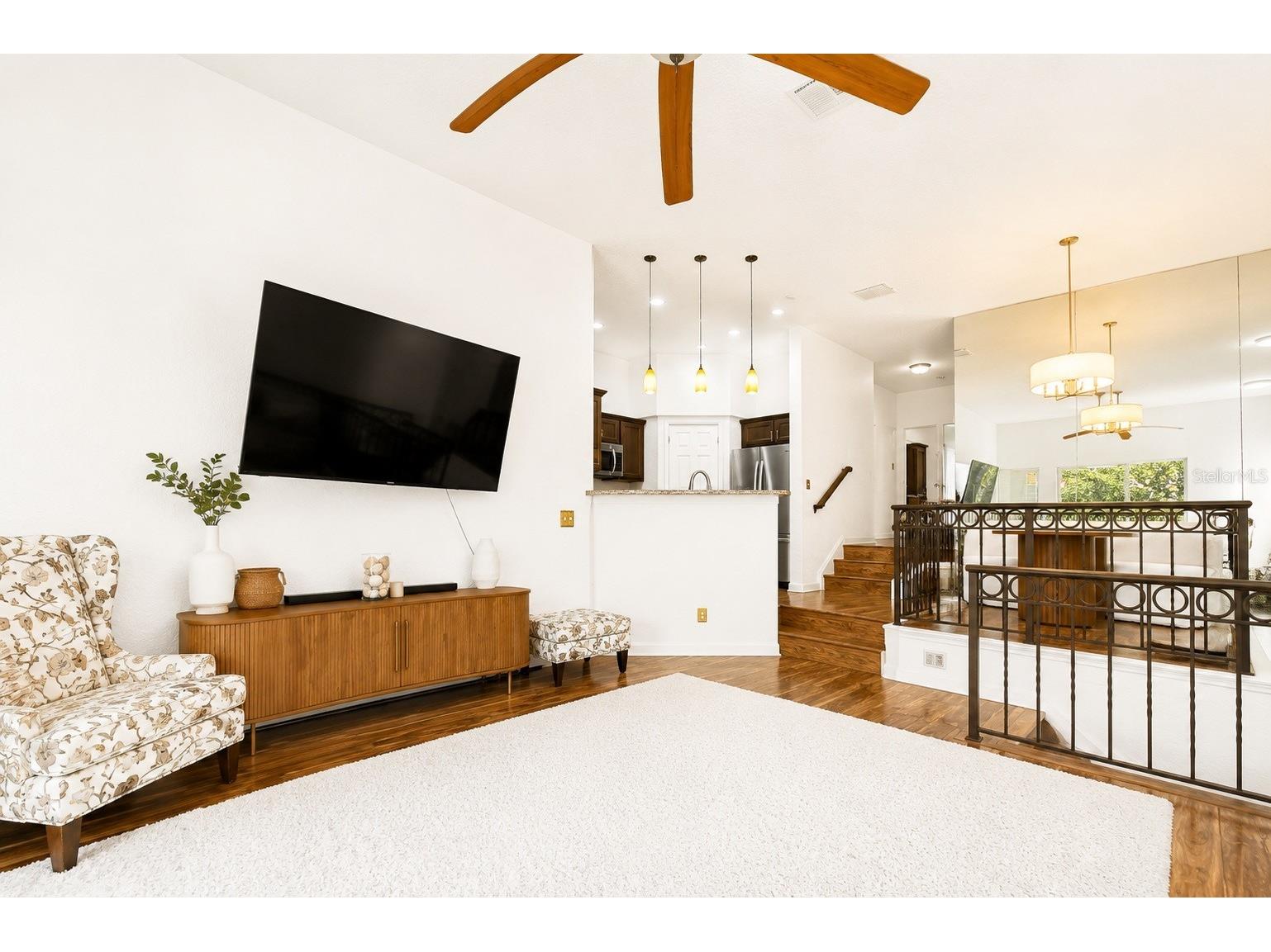 609 Tropical Breeze Way #609 Tampa FL 33602 TB8505842 image3