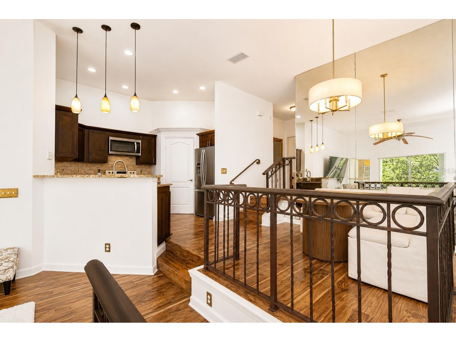 609 Tropical Breeze Way #609 Tampa FL 33602 TB8505842 image5