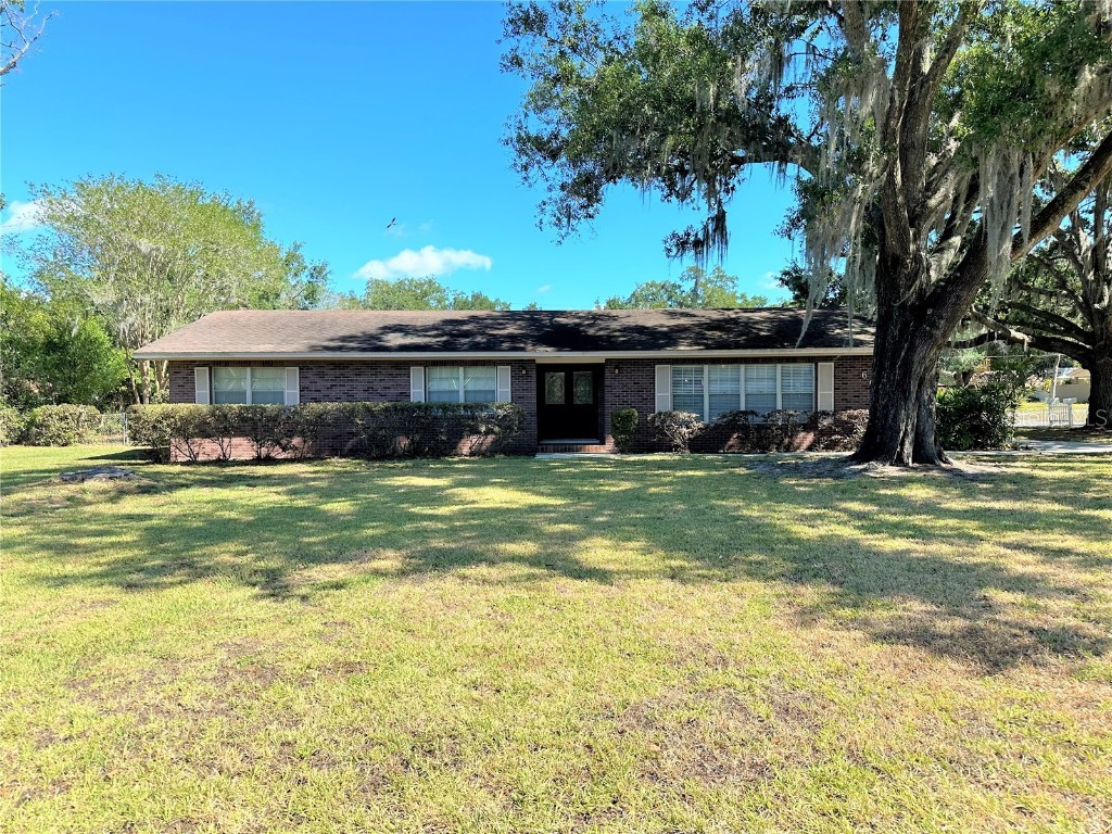 609 W Pipkin Road Lakeland FL 33813 L4936550 image1