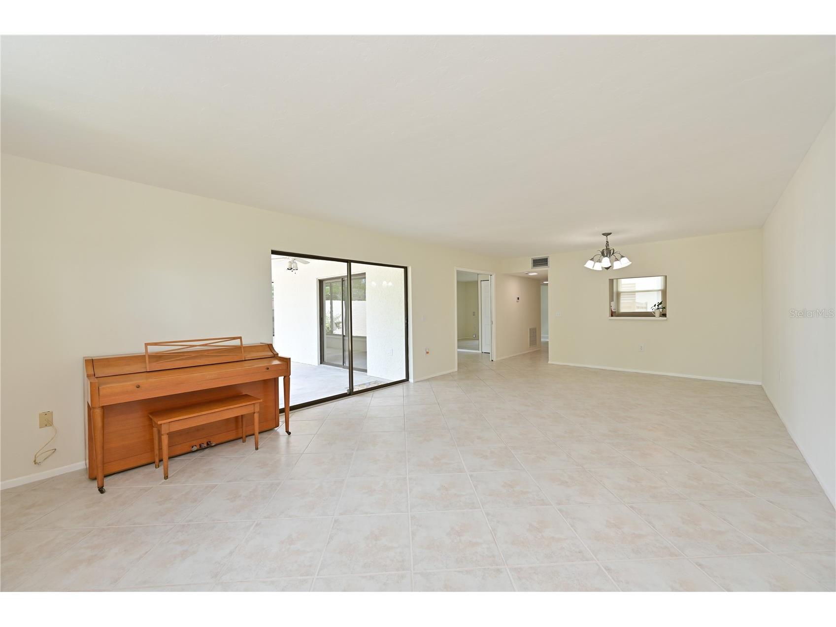 609 Woodlawn Drive Bradenton FL 34210 A4694156 image6