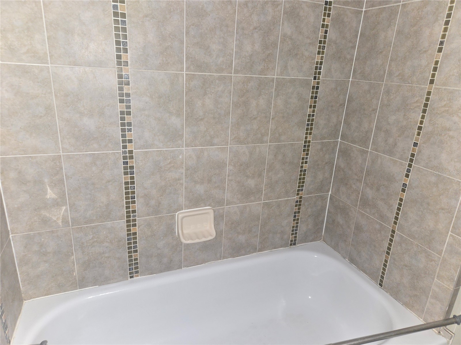 6090 NE 87 Terrace Bronson FL 32621 OM726377 image4