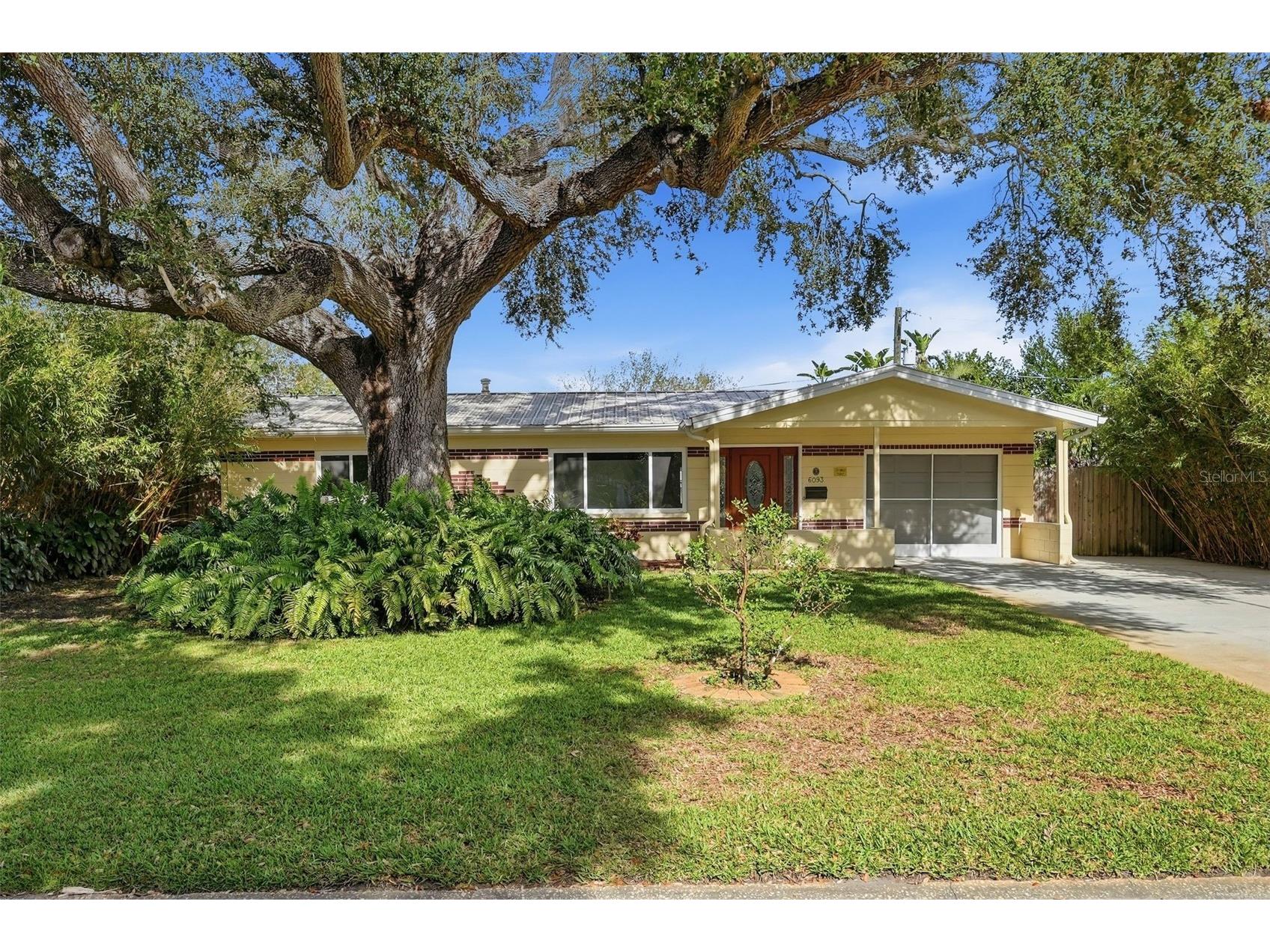 6093 17th Avenue N Saint Petersburg FL 33710 TB8464547 image1