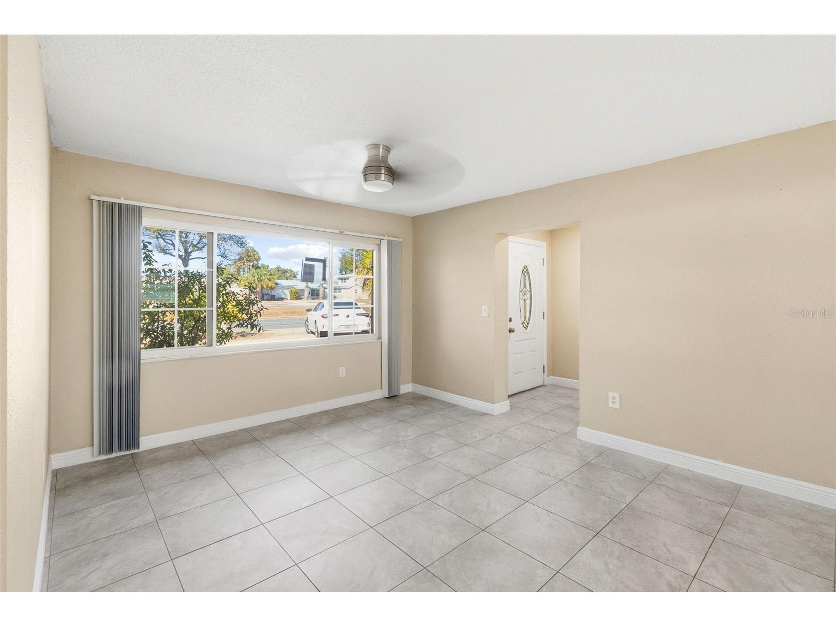 6098 22nd Avenue N Saint Petersburg FL 33710 TB8475072 image10