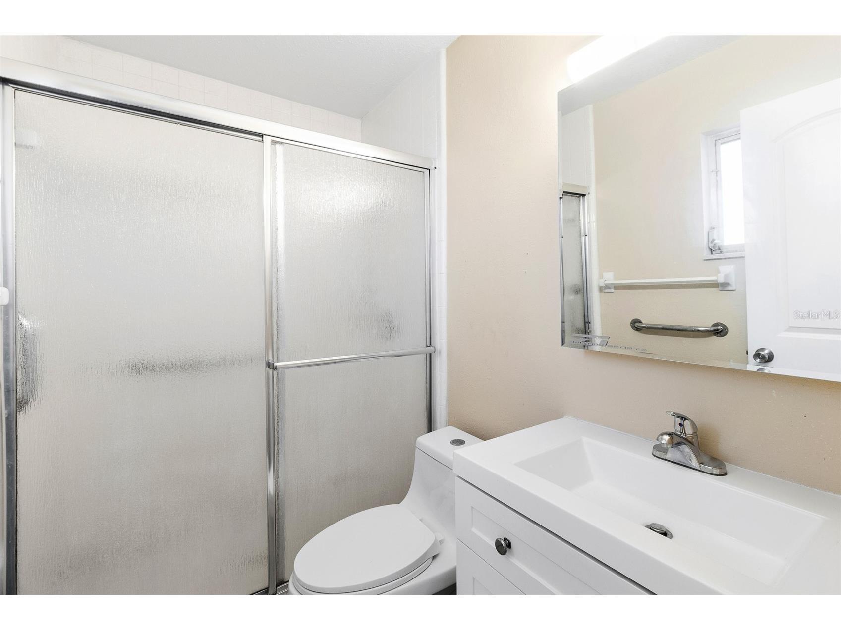 6098 22nd Avenue N Saint Petersburg FL 33710 TB8475072 image14