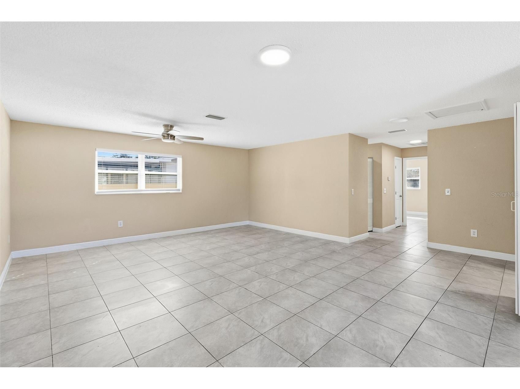 6098 22nd Avenue N Saint Petersburg FL 33710 TB8475072 image7