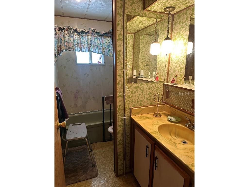 6099 107th Avenue N Pinellas Park FL 33782 TB8385837 image28