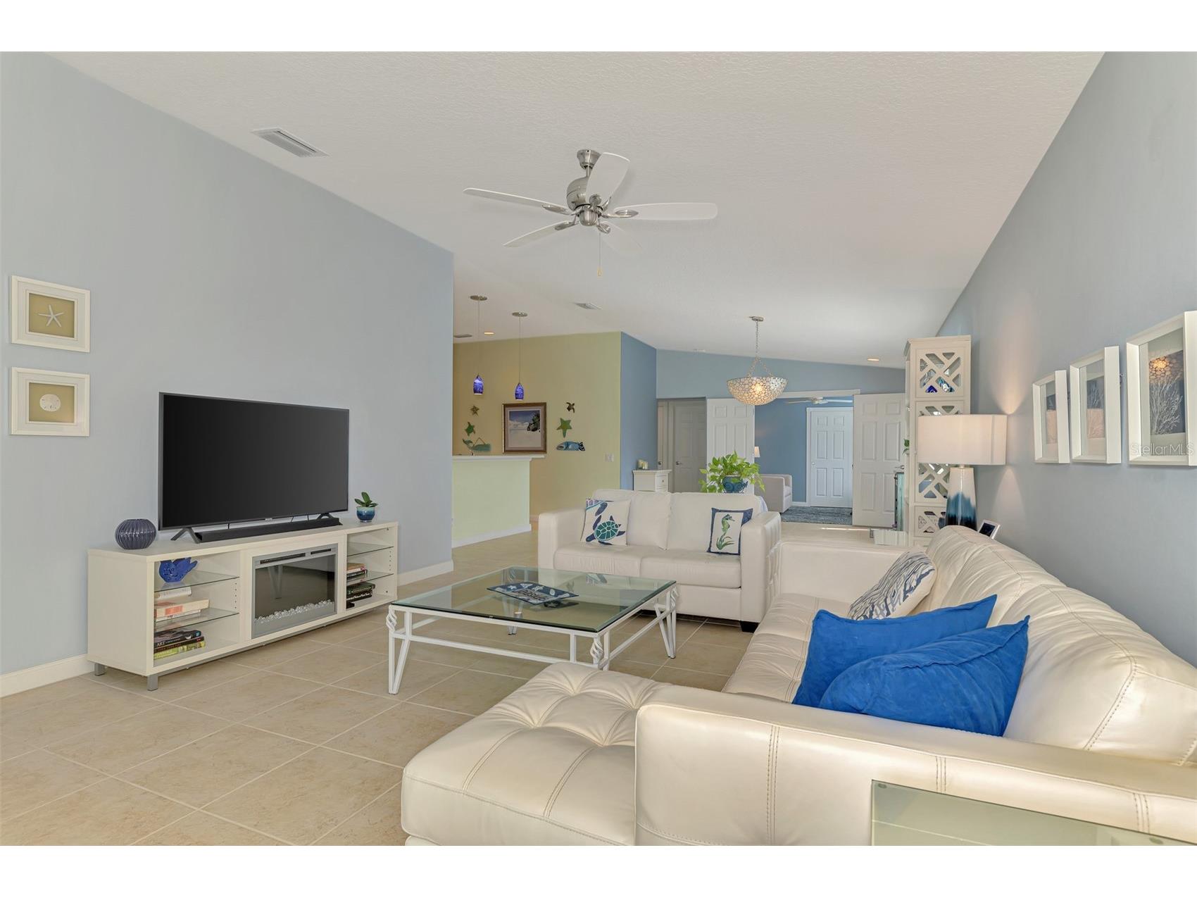 6099 Benevento Drive Sarasota FL 34238 A4694160 image6