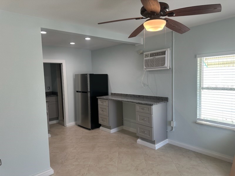 61 81st Avenue #2 Treasure Island FL 33706 TB8498154 image10