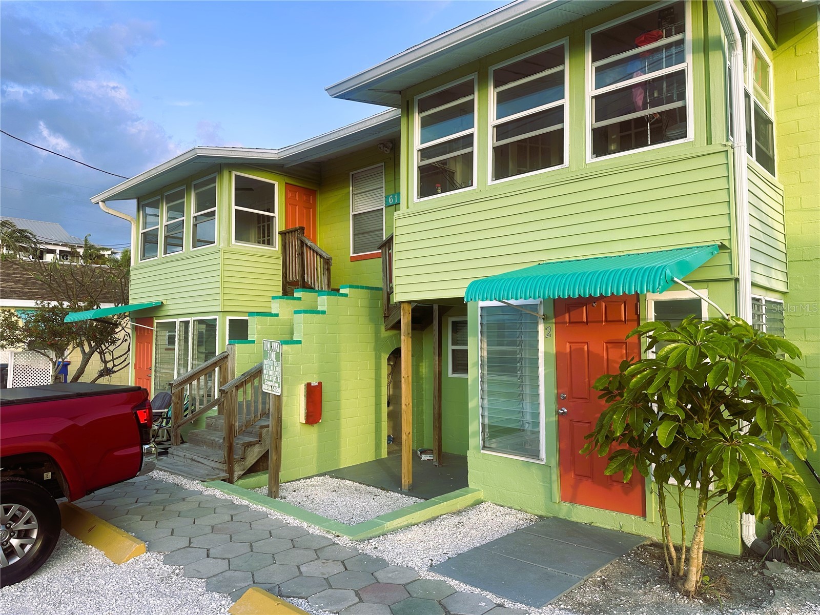 61 81st Avenue #2 Treasure Island FL 33706 TB8498154 image2