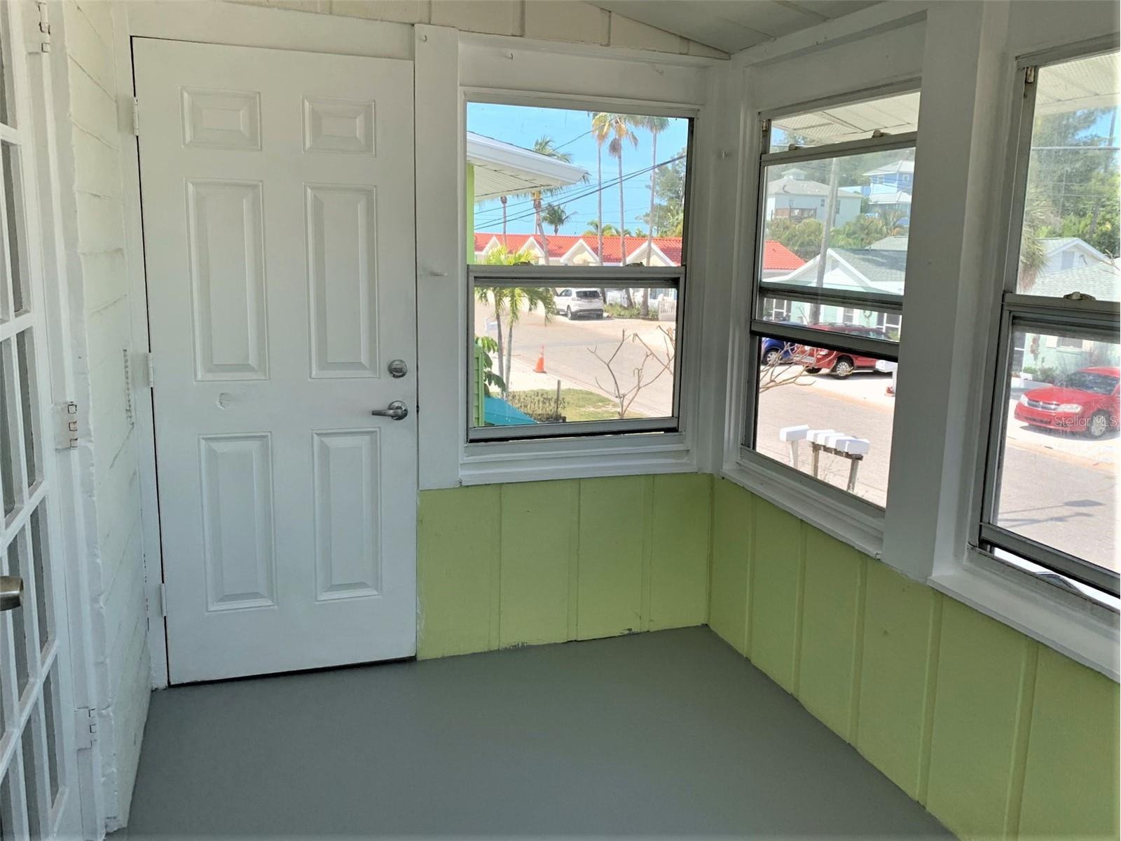 61 81st Avenue #3 Treasure Island FL 33706 TB8487046 image4