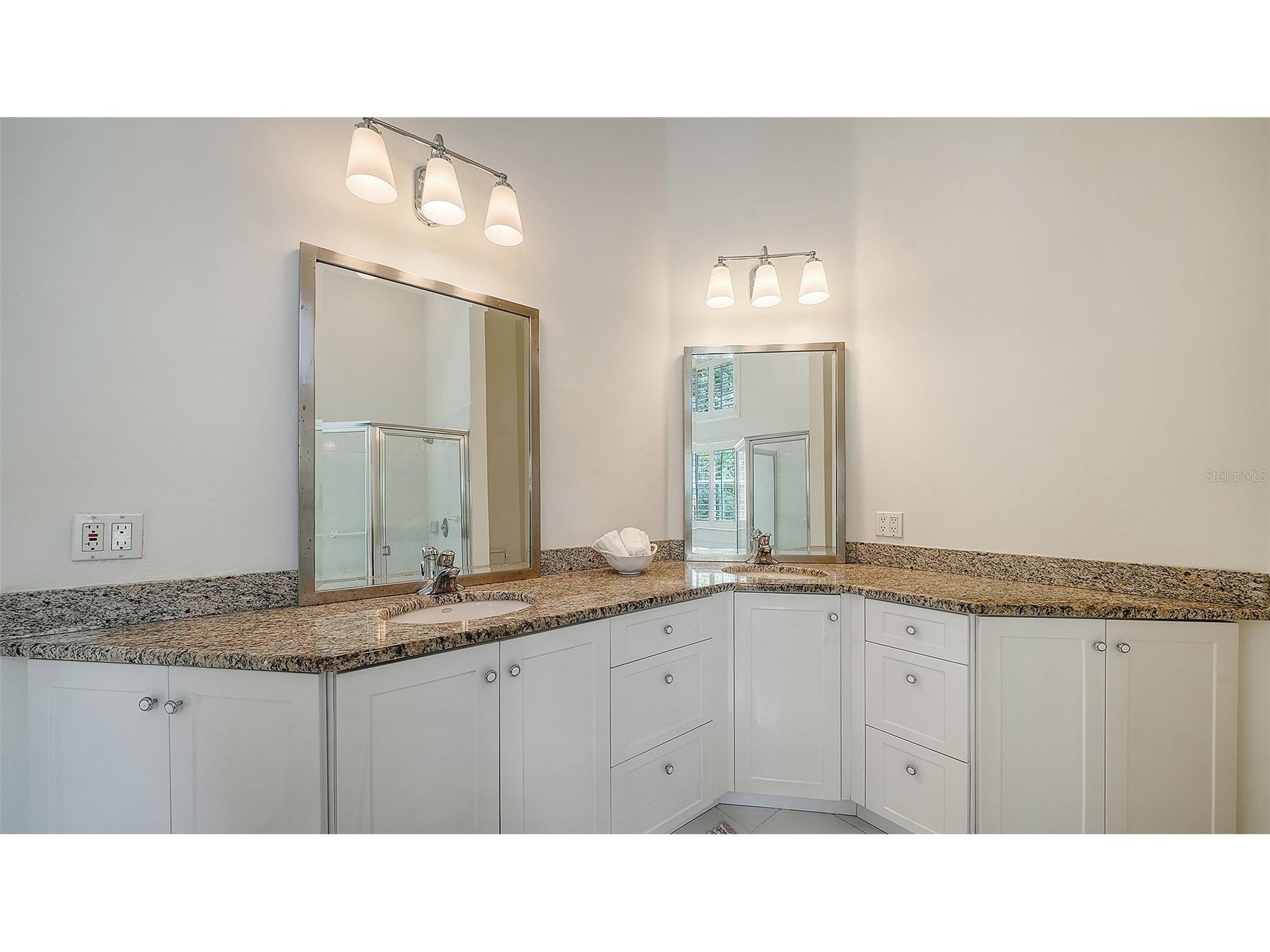 61 Bayhead Lane Osprey FL 34229 A4685559 image42