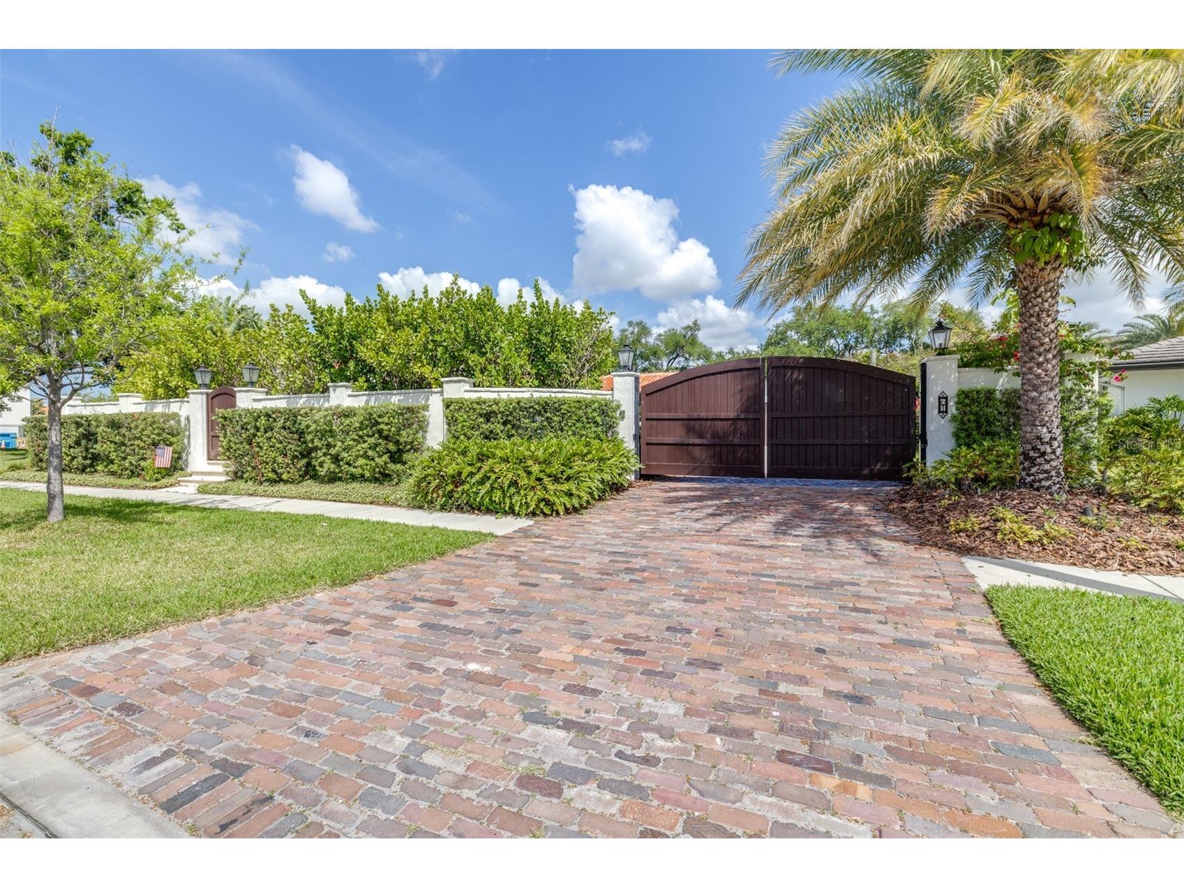 61 Ladoga Avenue Tampa FL 33606 TB8494416 image7