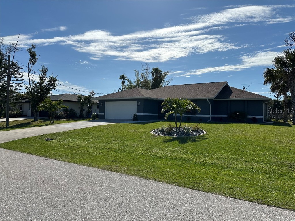 61 Mark Twain Lane Rotonda West FL 33947 N6141755 image1