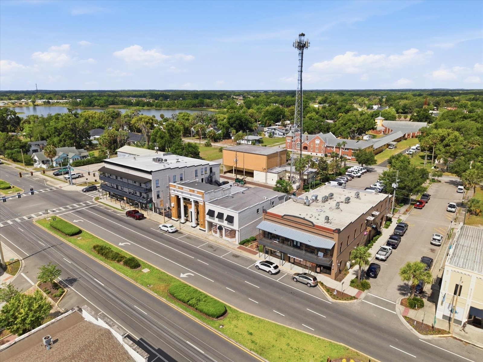 61 N Central Avenue Umatilla FL 32784 G5111453 image10
