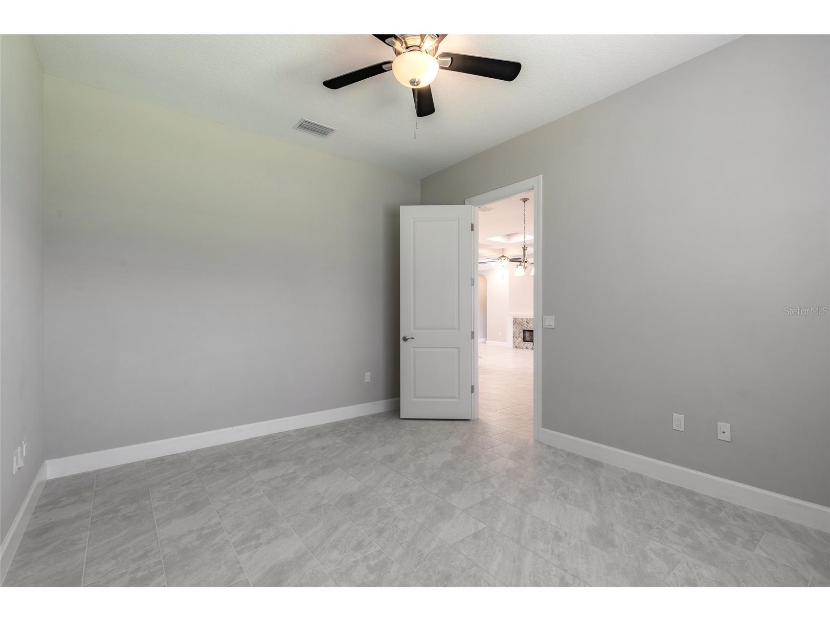 61 N Riverwalk Drive Palm Coast FL 32137 V4950080 image16