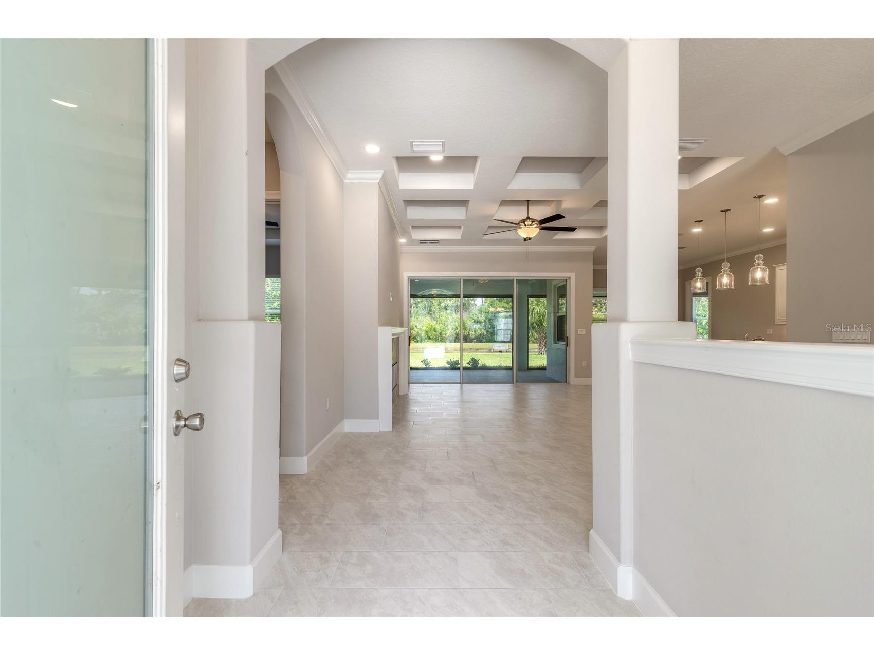 61 N Riverwalk Drive Palm Coast FL 32137 V4950080 image2