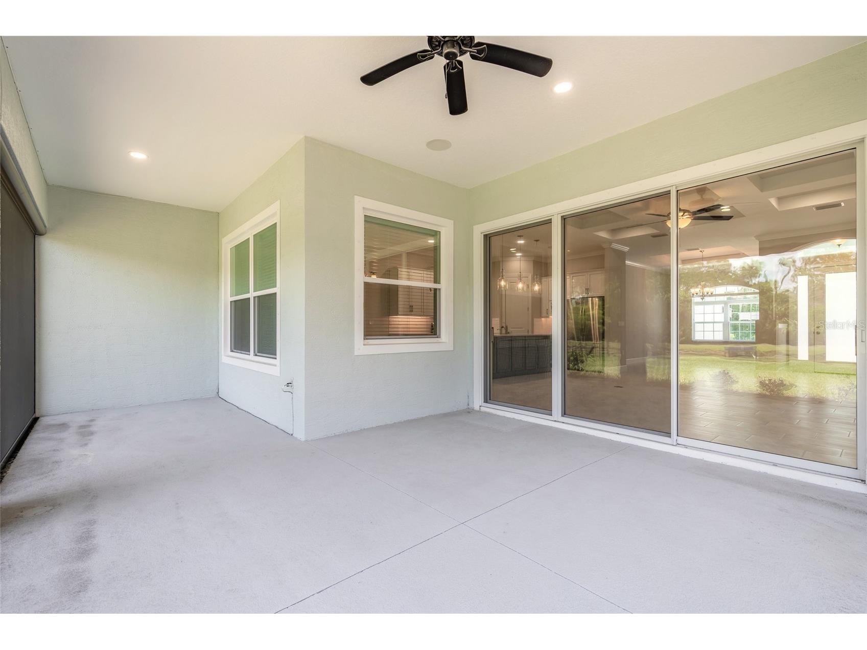 61 N Riverwalk Drive Palm Coast FL 32137 V4950080 image23