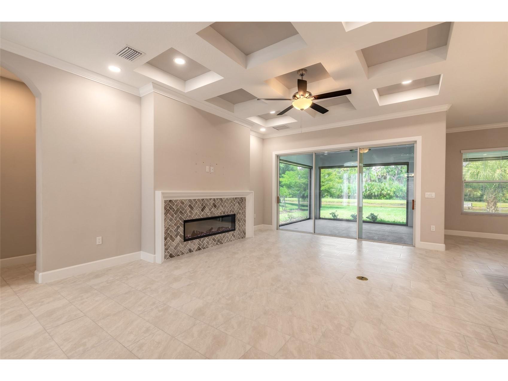 61 N Riverwalk Drive Palm Coast FL 32137 V4950080 image5