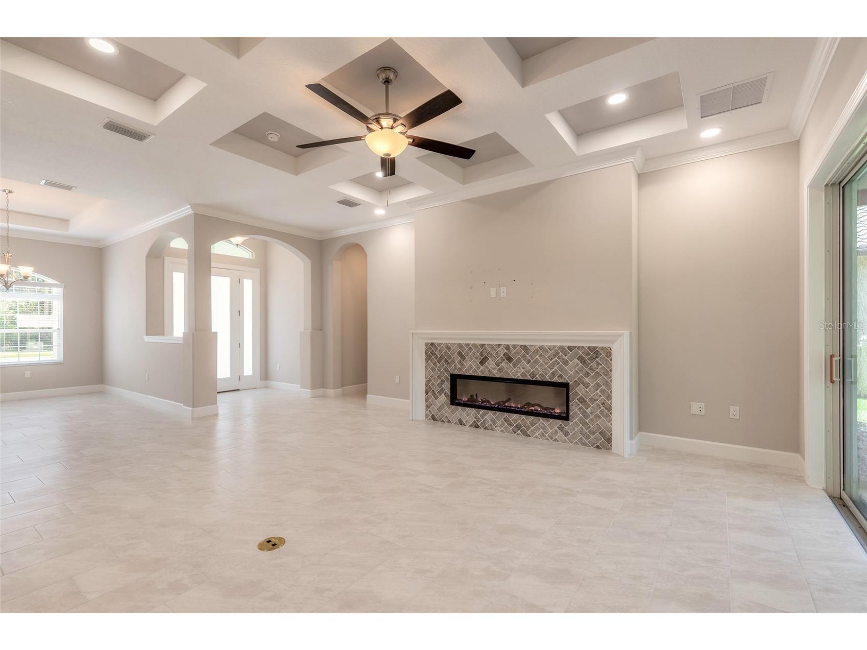 61 N Riverwalk Drive Palm Coast FL 32137 V4950080 image8