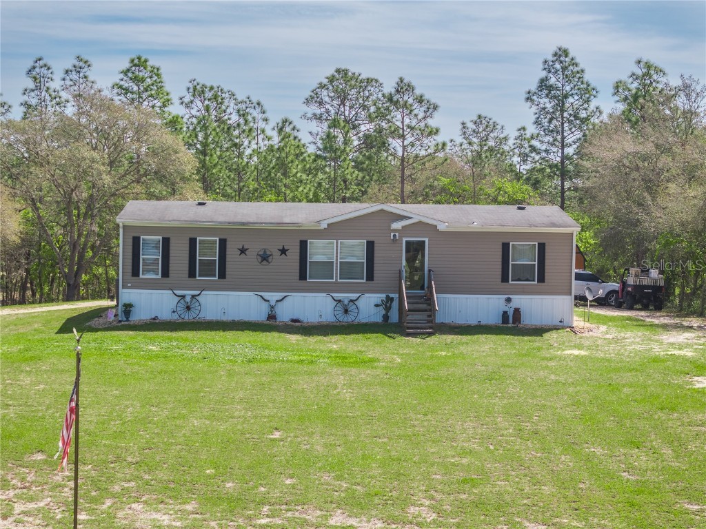 61 SE 140th Avenue Williston FL 32696 OM675941 image1