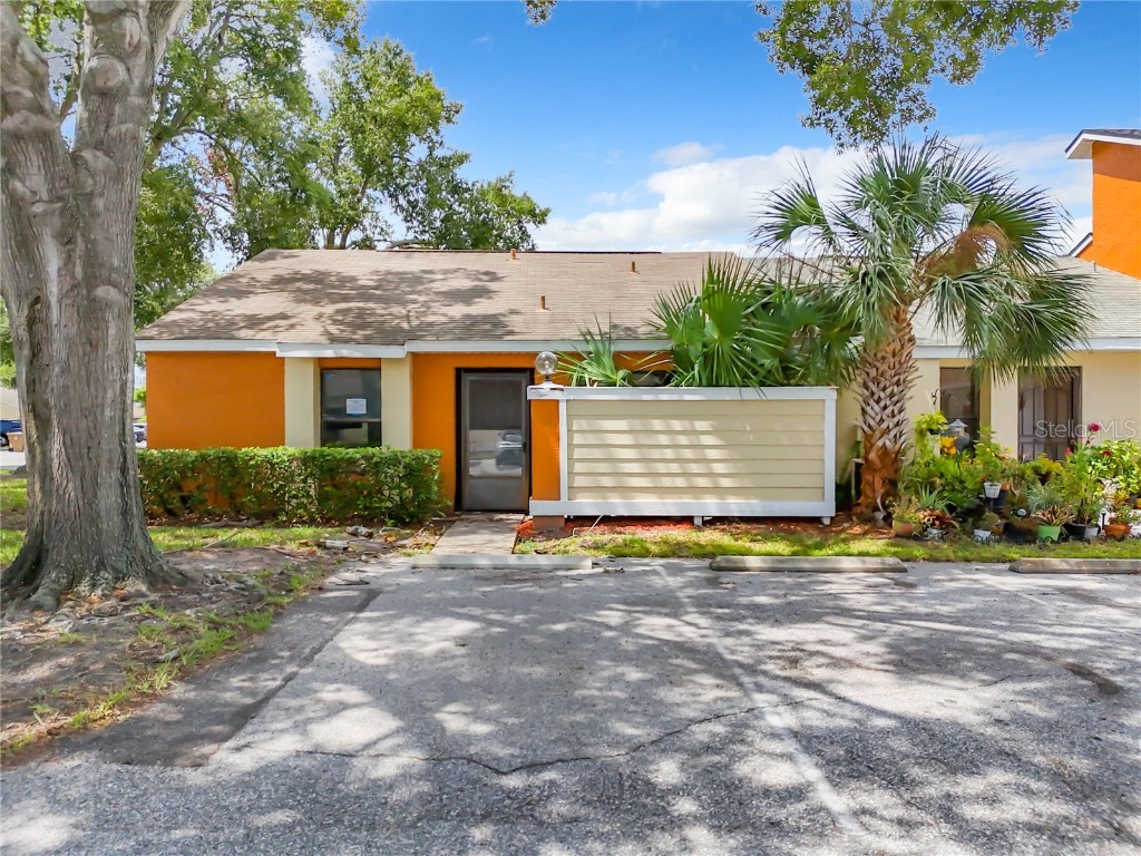 61 Silver Falls Circle Kissimmee FL 34743 O6138658 image1
