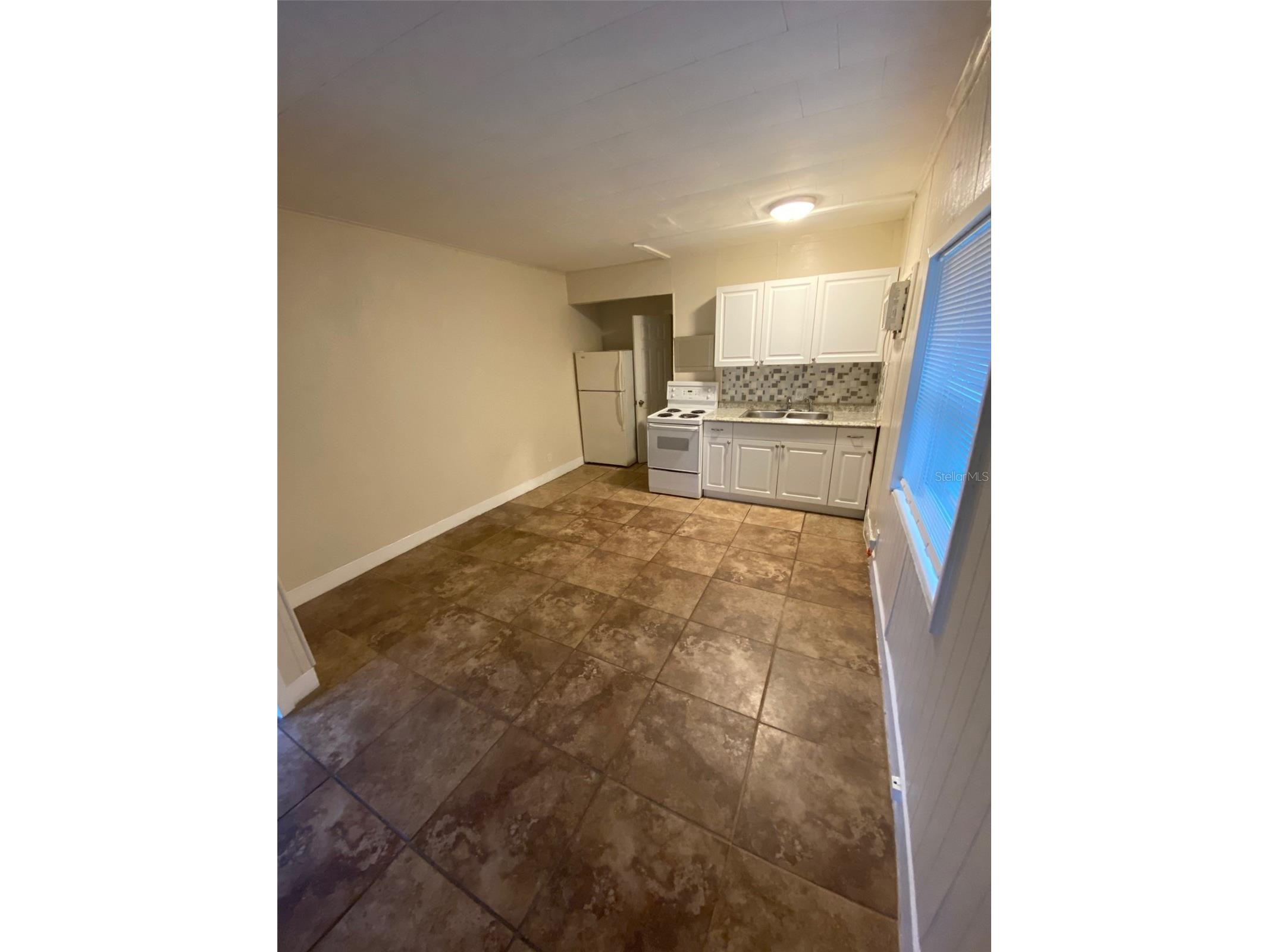 610 14th Street N #2 Saint Petersburg FL 33705 TB8514690 image2