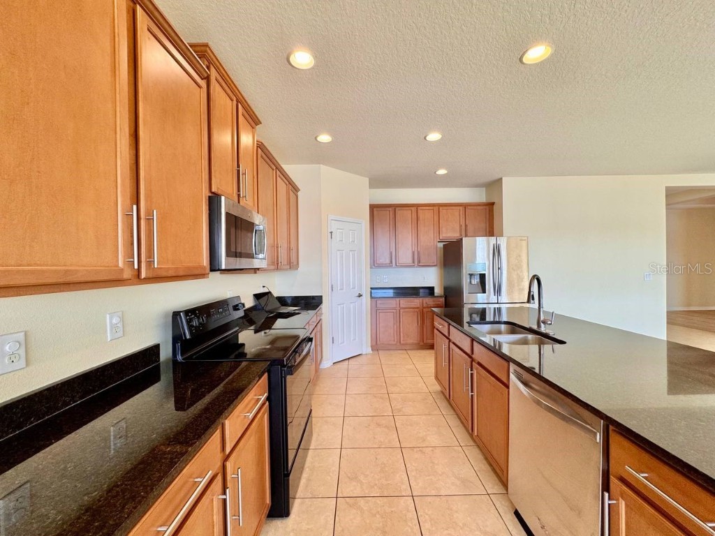 610 15th Avenue NW Ruskin FL 33570 TB8448943 image15