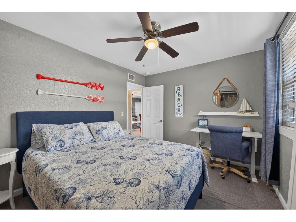 610 1st Avenue NE Largo FL 33770 TB8525596 image26