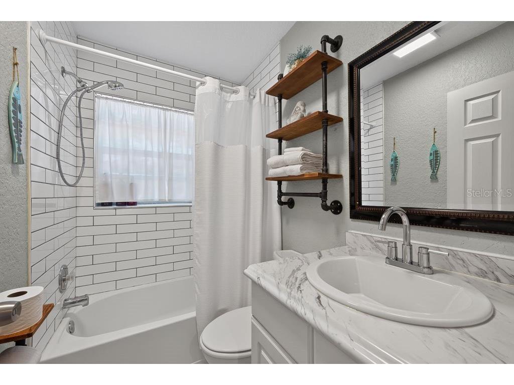610 1st Avenue NE Largo FL 33770 TB8525596 image27