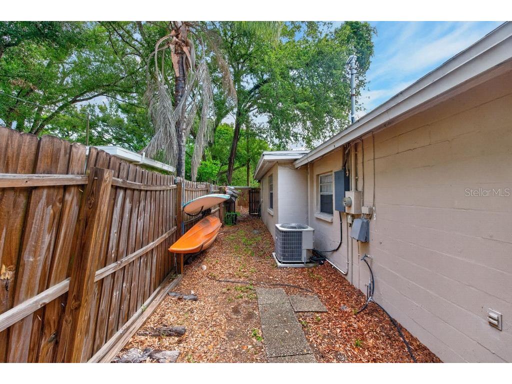 610 1st Avenue NE Largo FL 33770 TB8525596 image31
