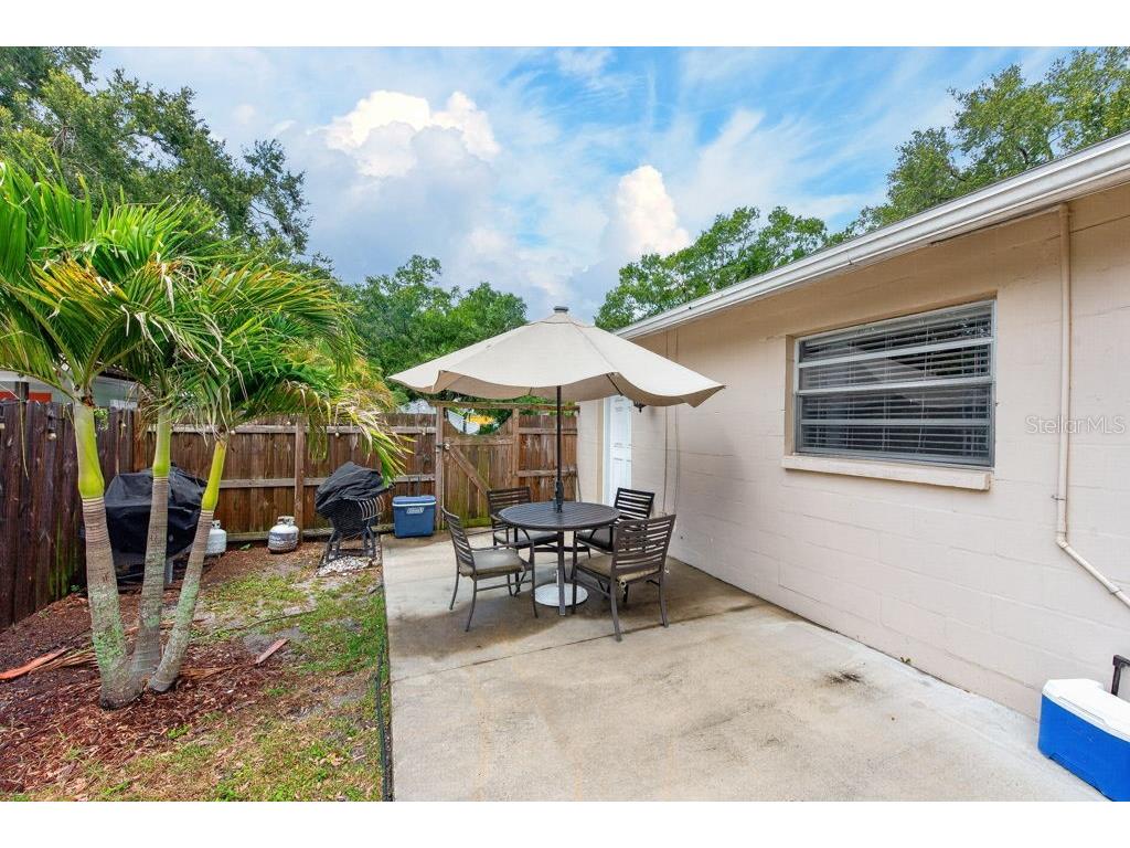 610 1st Avenue NE Largo FL 33770 TB8525596 image37