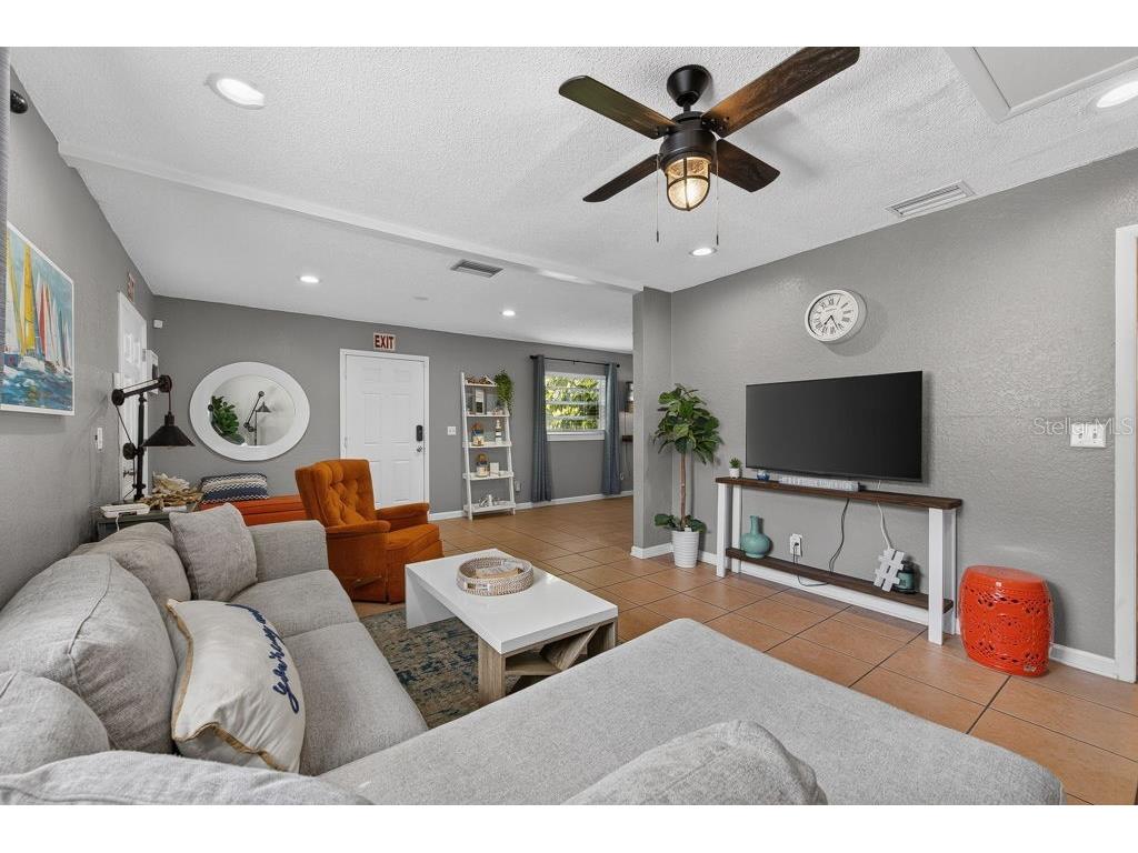 610 1st Avenue NE Largo FL 33770 TB8525596 image8