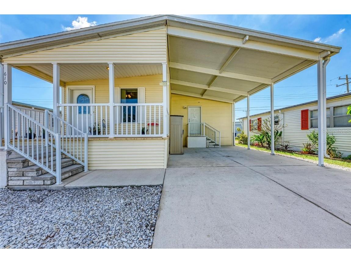 610 50th Avenue Drive W Bradenton FL 34207 A4553748 image1