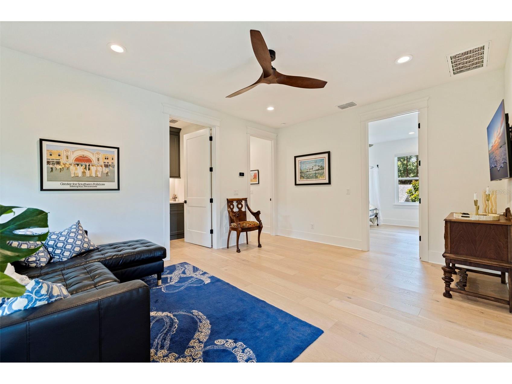 610 5th Street N Saint Petersburg FL 33701 TB8514288 image13