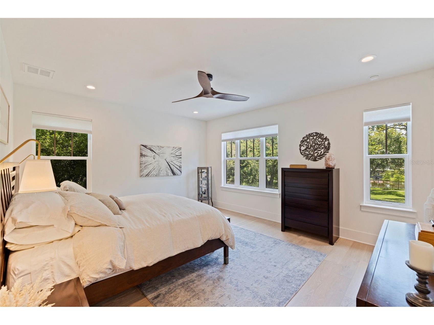 610 5th Street N Saint Petersburg FL 33701 TB8514288 image20