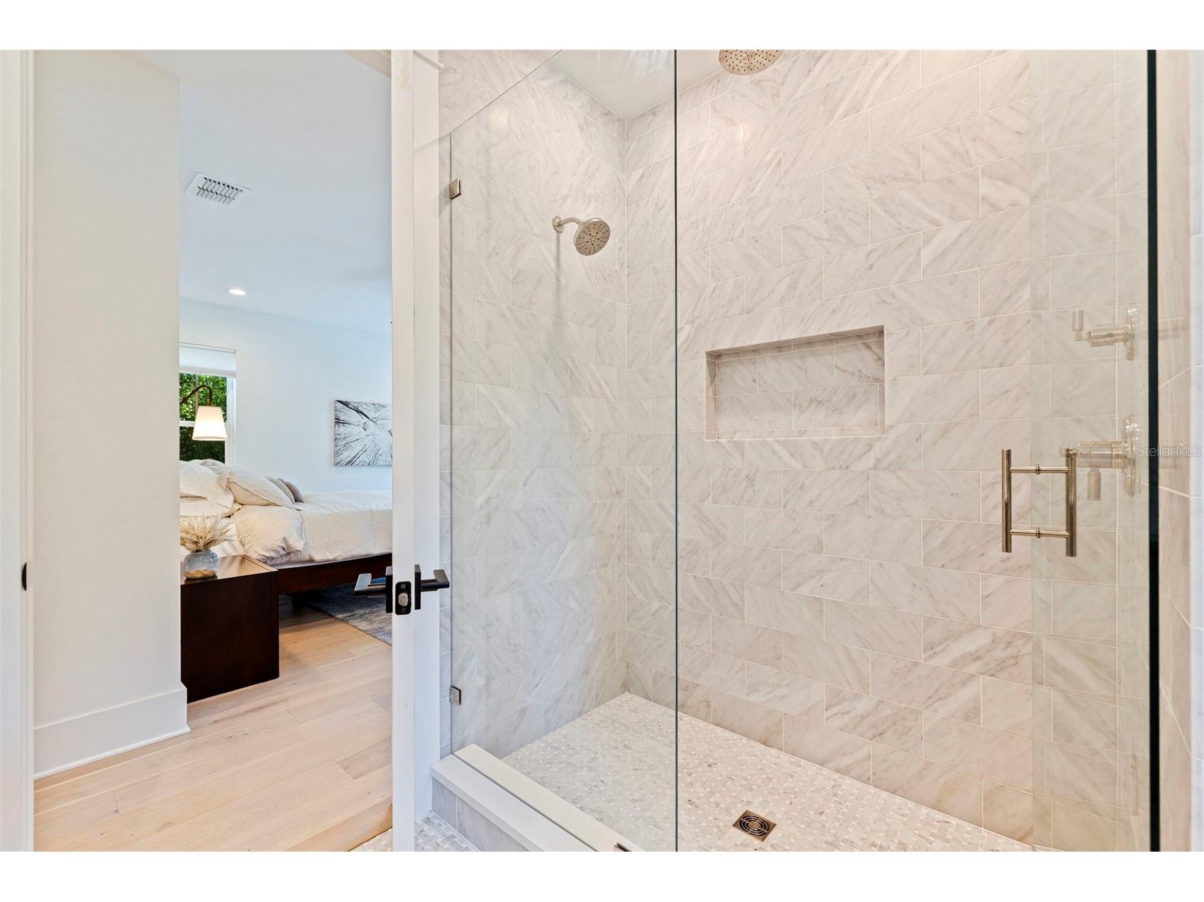 610 5th Street N Saint Petersburg FL 33701 TB8514288 image23