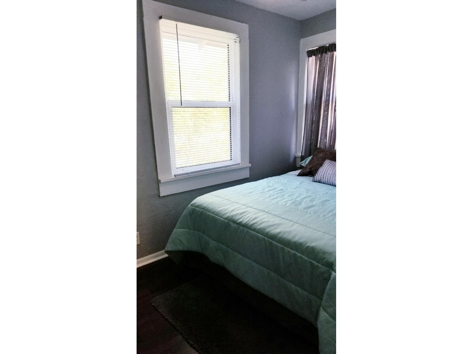 610 8th Street N Saint Petersburg FL 33702 TB8514896 image8