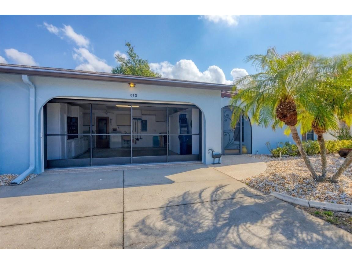 610 Apple Lane Englewood FL 34223 D6143954 image3