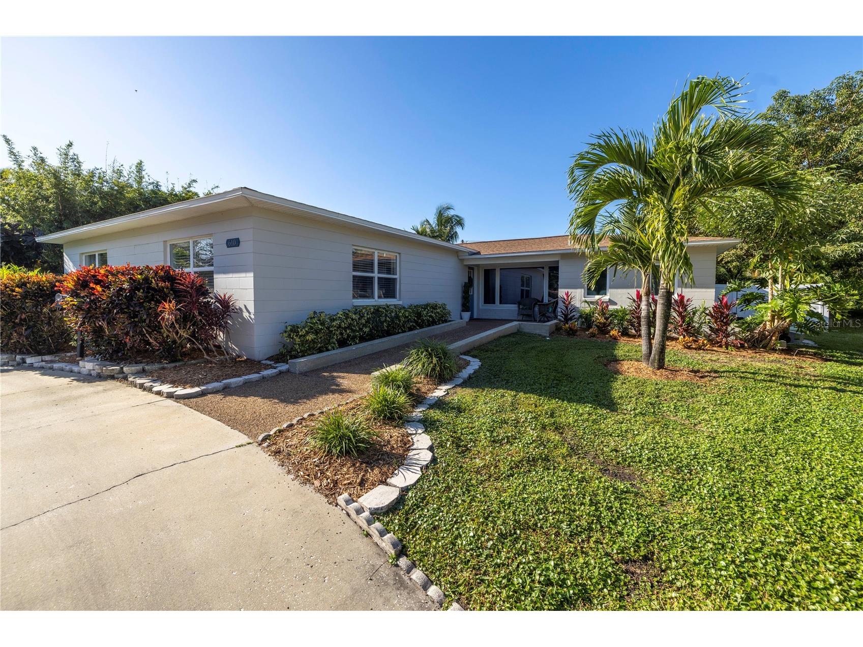 610 Cordova Boulevard NE Saint Petersburg FL 33704 TB8510616 image1