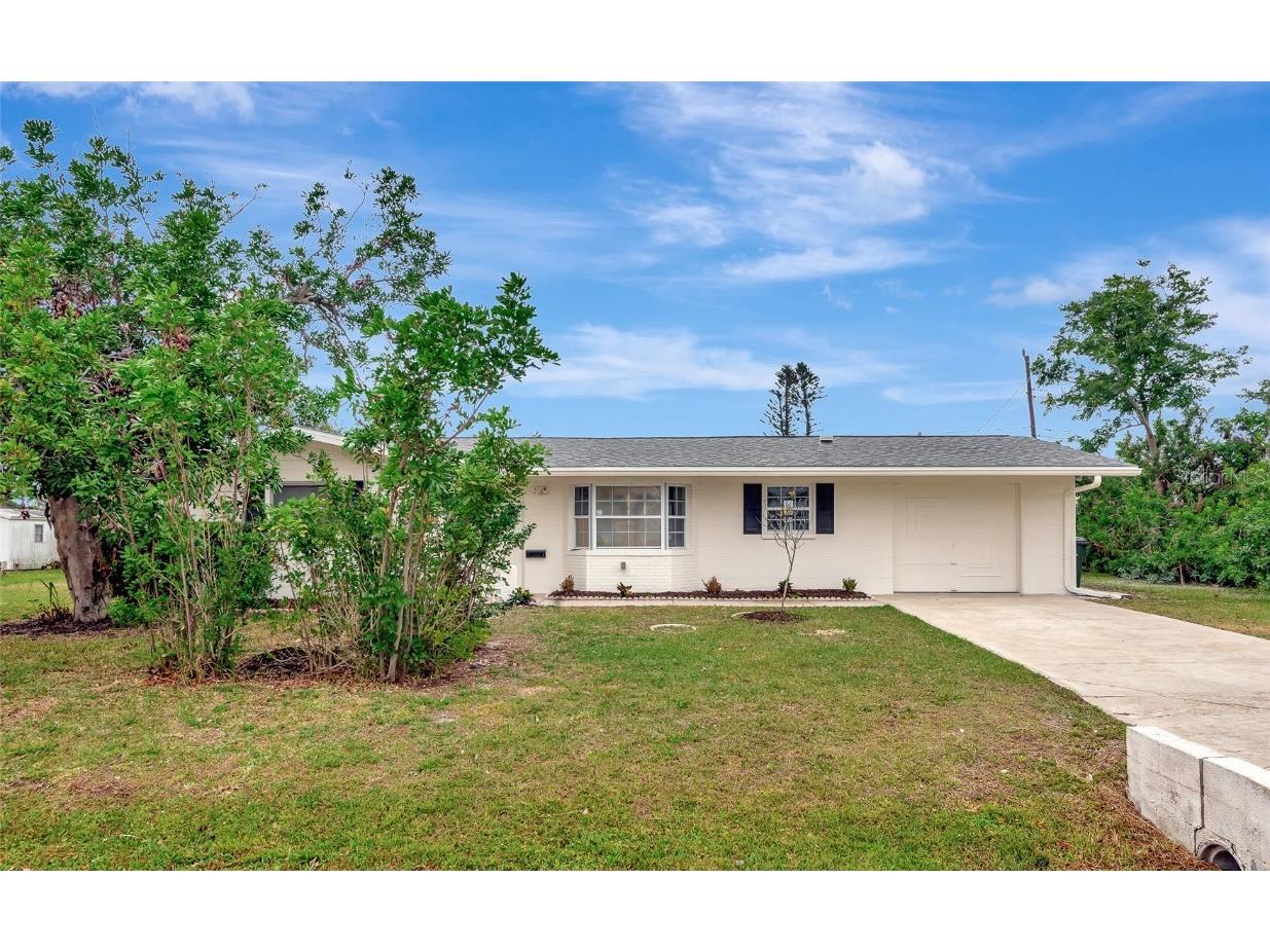 610 Cumberland Road Venice FL 34293 A4644277 image1