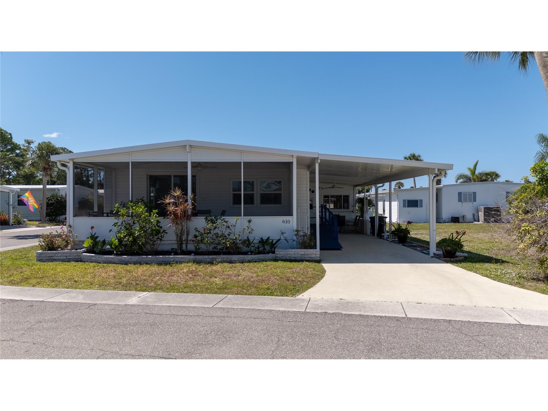 610 Delphinium Drive Venice FL 34293 N6144121 image1