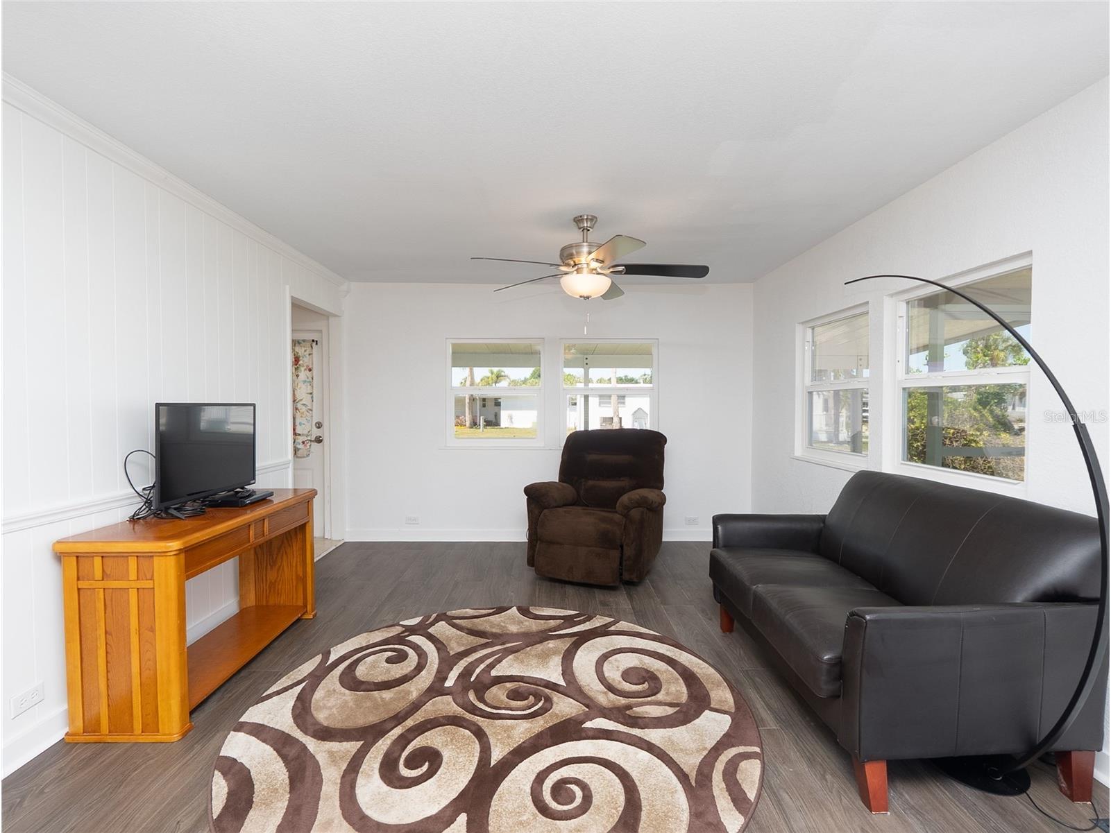610 Delphinium Drive Venice FL 34293 N6144121 image12