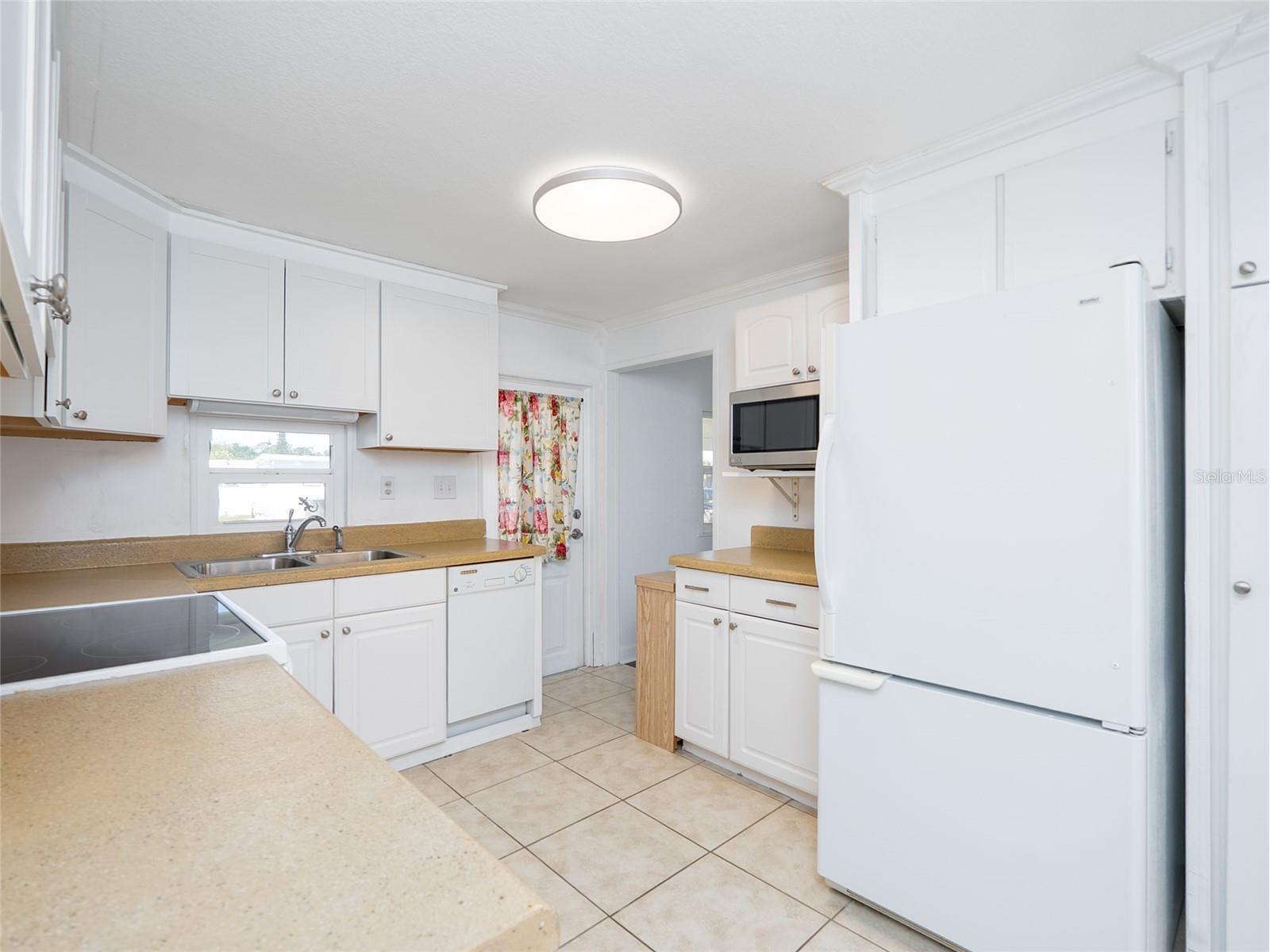 610 Delphinium Drive Venice FL 34293 N6144121 image6