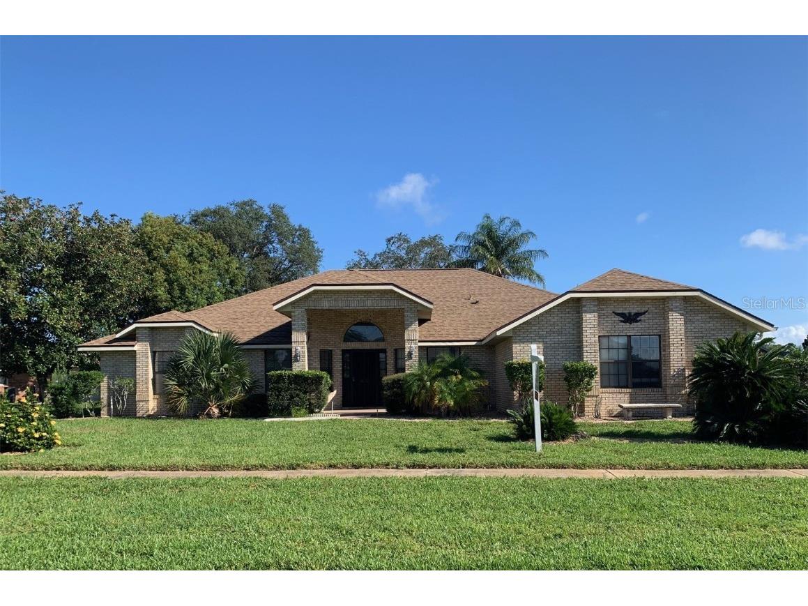 610 Dolphin Cove Court Debary FL 32713 O6206686 image1