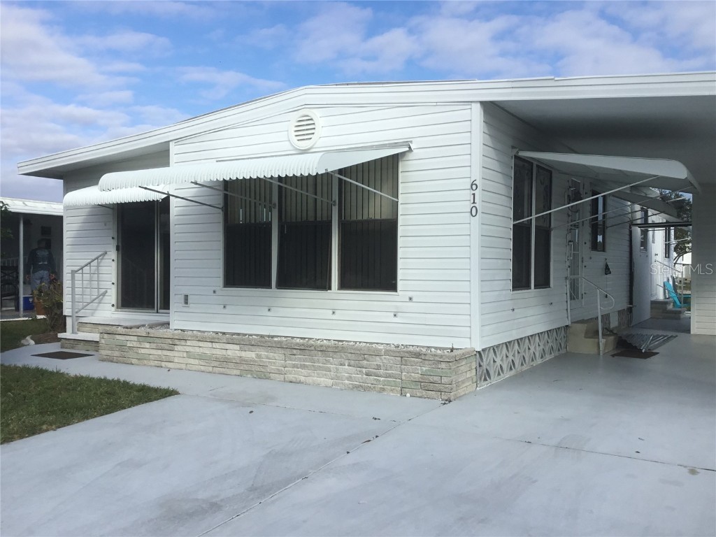610 Fairmount Drive North Port FL 34287 A4558846 image1