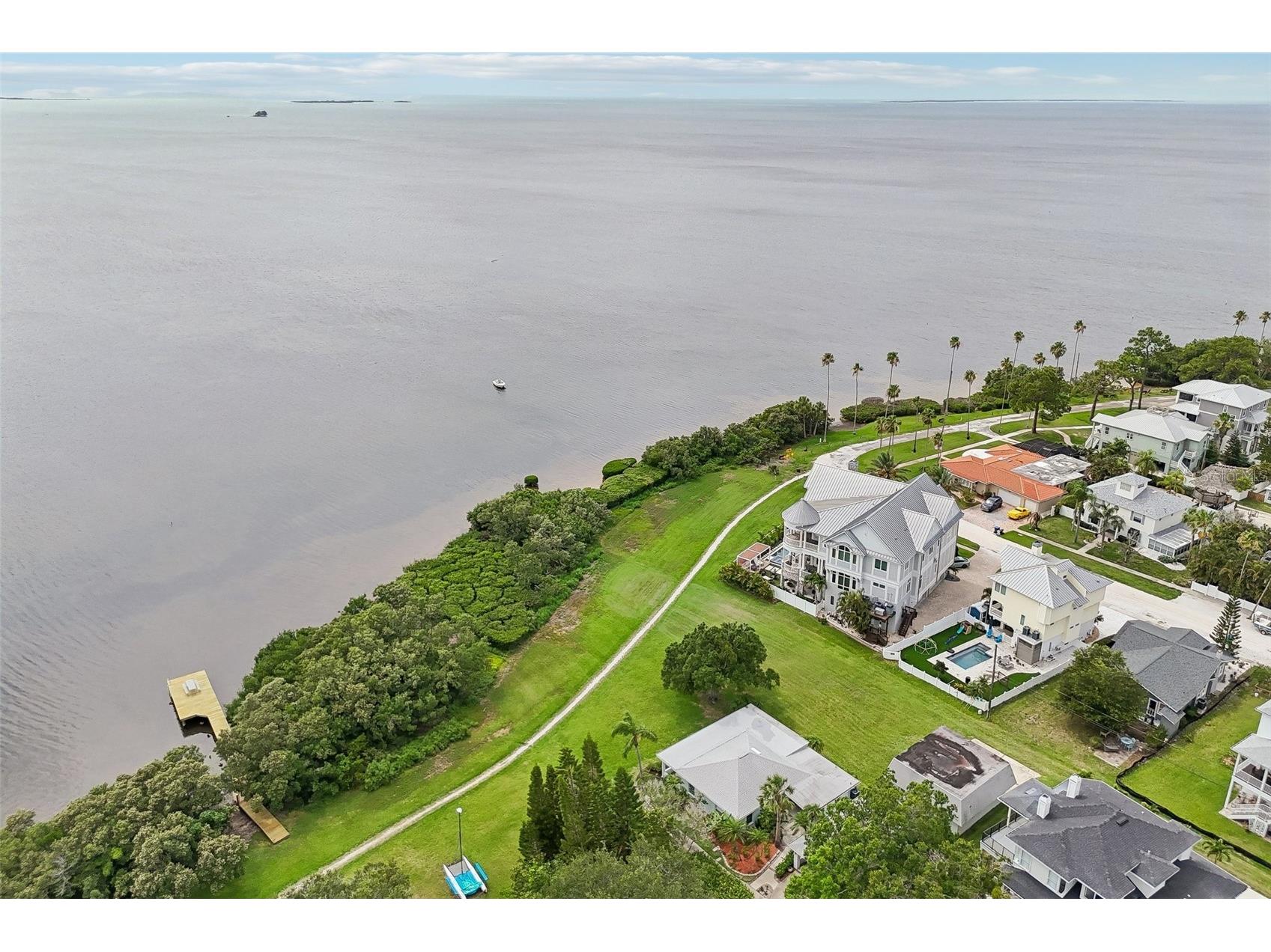 610 Indiana Avenue Crystal Beach FL 34681 TB8516703 image40