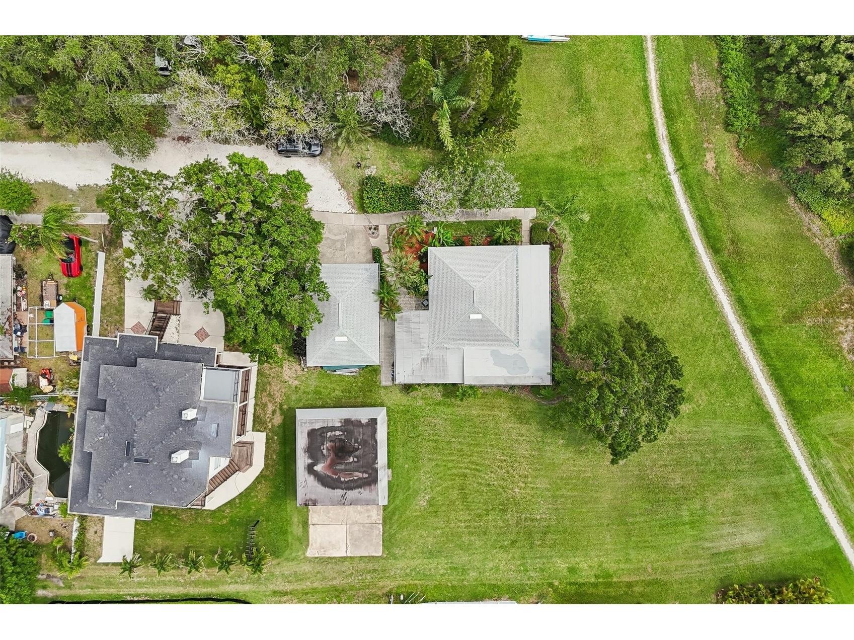 610 Indiana Avenue Crystal Beach FL 34681 TB8516703 image52
